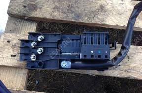 MERCEDES ZCZE МОДУЛЬ BEZPIECZNIKW A2115452301