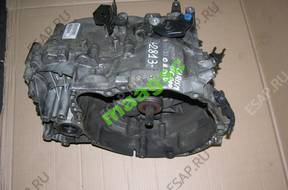 MITSUBISHI CARISMA 00-03 1.9 DID КОРОБКА ПЕРЕДАЧW