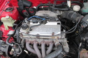 MITSUBISHI CARISMA 1.6 16V 95-99 год,. двигатель