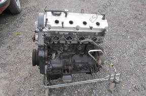 MITSUBISHI L400 SPACE GEAR двигатель 2,4 БЕНЗИНОВЫЙ 128KM
