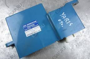 МОДУЛЬ БЛОК УПРАВЛЕНИЯ 89300-52030 1.33 YARIS II 2 09 год,