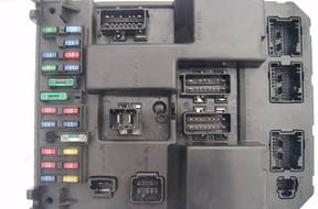 МОДУЛЬ BSI PEUGEOT 307  9651196780A J02