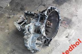 MONDEO MK-3 2.5 V6 КОРОБКА ПЕРЕДАЧW D2M2A