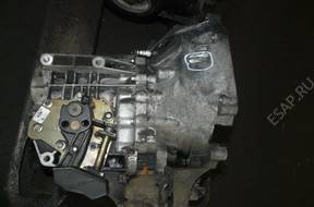 MONDEO MK3 2.0 TDDI 2001 год КОРОБКА ПЕРЕДАЧw 1S7 год,-7F096
