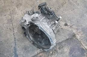 Mondeo MK3 2002 год 1,8 16v КОРОБКА ПЕРЕДАЧw Trzemeszno