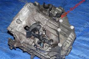 Mondeo mk3 КОРОБКА ПЕРЕДАЧ 6-СТУПЕНЧАТАЯw 2,0 TDCI 6S7 год,-7002-EB