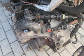 MONDEO MK3 КОРОБКА ПЕРЕДАЧ BIEGÓW 2.0 TDCI 4S7 год,7002AA