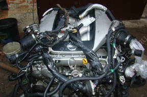 NISSAN GT-год GTR  2009r 3.8 v6 двигатель
