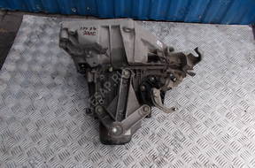 NISSAN JUKE КОРОБКА ПЕРЕДАЧW 1.6 16V JRQ S2G