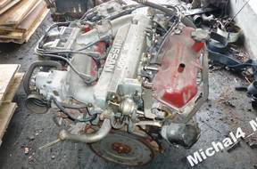 NISSAN MAXIMA 3.0 V6 двигатель VG30