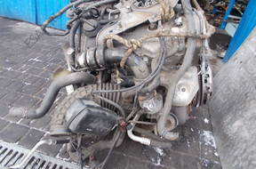 NISSAN NAVARA D40 двигатель комплектный 2.5 DCI YD25