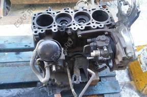 Nissan Navara двигатель nie комплектный блок цилиндров Wa НАСОС