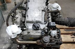 NISSAN NAVARA комплектный двигатель 2.5 DI D22