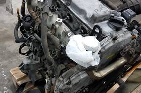 NISSAN NAVARA комплектный двигатель 2.5 DI D22