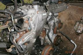 Nissan Pathfinder, двигатель 2,5 l.