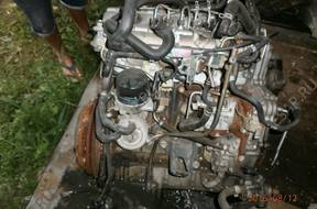 Nissan Pathfinder, двигатель 2,5 l.