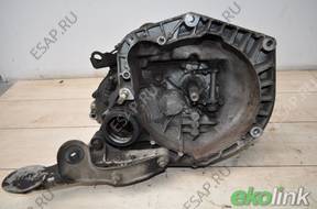 NISSAN PRIMERA КОРОБКА ПЕРЕДАЧW 1.8