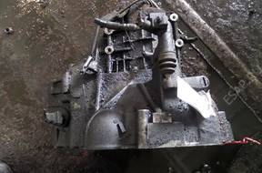 Nissan Primera P10 2.0TD КОРОБКА ПЕРЕДАЧ 2J6