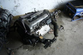 NISSAN SERENA 2.0 двигатель блок цилиндров SUPEK