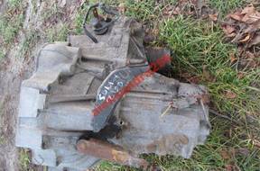 NISSAN SUNNY 2.0D - КОРОБКА ПЕРЕДАЧ