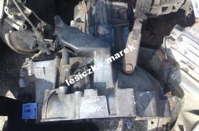 NISSAN SUNNY N14 91-96 r. 2,0 D КОРОБКА ПЕРЕДАЧ