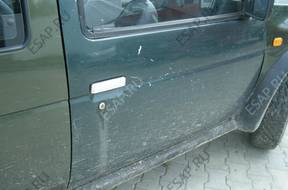 NISSAN TERRANO 1 2.4 2,7 DRZWI PRAWE PRZEDNIE
