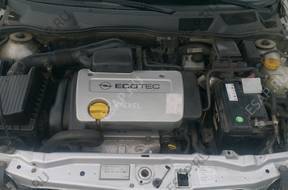 OPEL ASTRA 2 G двигатель 1.6 16V X16XEL еще на машине