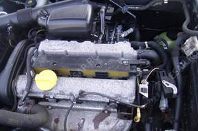 Opel Astra II 2001 1.6 16V двигатель czci