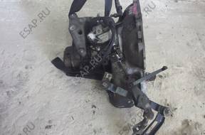 OPEL ASTRA III H 1.8 16V КОРОБКА ПЕРЕДАЧ F17C394