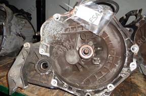 OPEL CORCA C  1,0.БЕНЗИН КОРОБКА ПЕРЕДАЧW