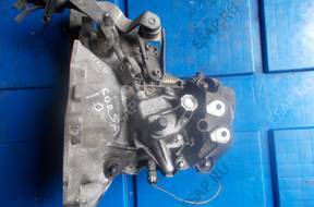 OPEL CORSA 1.0 04r КОРОБКА ПЕРЕДАЧ OSTROKA