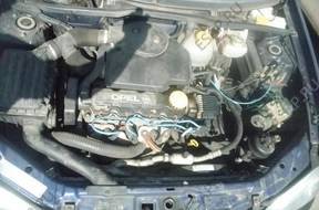 Opel Corsa 1998 год 1.4 бензиновый двигатель комплектный