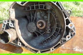 OPEL CORSA БЕНЗИН 00 1.0 12V КОРОБКА ПЕРЕДАЧW 90400197