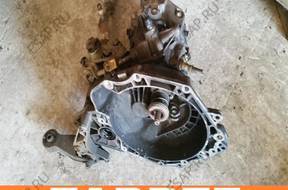 OPEL CORSA C 1,0 L. 12V КОРОБКА ПЕРЕДАЧW 90400206