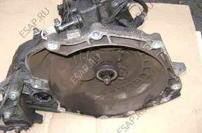 Opel Corsa C 1.0 12V КОРОБКА ПЕРЕДАЧ