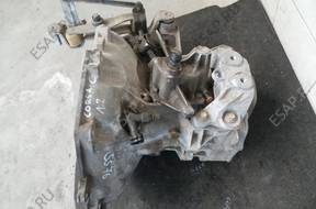 OPEL CORSA C 1.2 - КОРОБКА ПЕРЕДАЧW