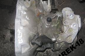 OPEL CORSA C 1.4 16 V КОРОБКА ПЕРЕДАЧW