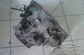 OPEL CORSA C 1.7 CDTI Z17DTH КОРОБКА ПЕРЕДАЧW F23