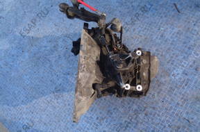 Opel Corsa C КОРОБКА ПЕРЕДАЧ  F13 C394