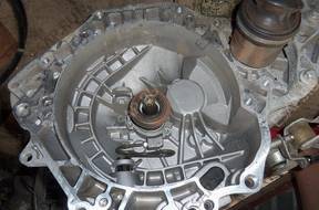OPEL CORSA COMBO 1.3CDTI 1.3 CDTI КОРОБКА ПЕРЕДАЧ F17W355