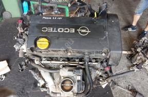 OPEL MERIVA ZAFIRA двигатель комплектный  1.6 Z16XEP
