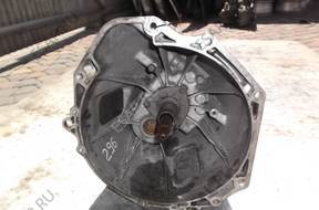 Opel Omega A 2.0 КОРОБКА ПЕРЕДАЧw DC GM90216210