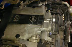 OPEL OMEGA B 2.5 V6 двигатель  RADOM
