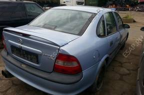 Opel Vectra B 1.6 16V 96 двигатель maska szyba czci