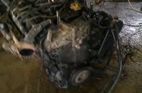 Opel Vivaro Trafic 01-06 двигатель 2.5 КОМПЛЕКТ