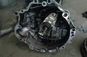 Passat B5 FL КОРОБКА ПЕРЕДАЧw  FXR