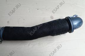 PASSAT B8 W ПАТРУБОК ИНТЕРКУЛЕРА 04L145762AH