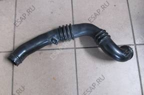 ПАТРУБОК ИНТЕРКУЛЕР W 2.0TDCI 3M516V646Y FOCUS CMAX