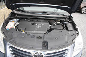 ПАТРУБОК W ИНТЕРКУЛЕРА AVENSIS T27 2.0 D4D O9R