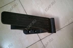 peda gazu MERCEDES A2043000504